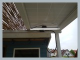 Strom kommt in die H&uuml;tte.
Nat&uuml;rlich mit einer Solaranlage.